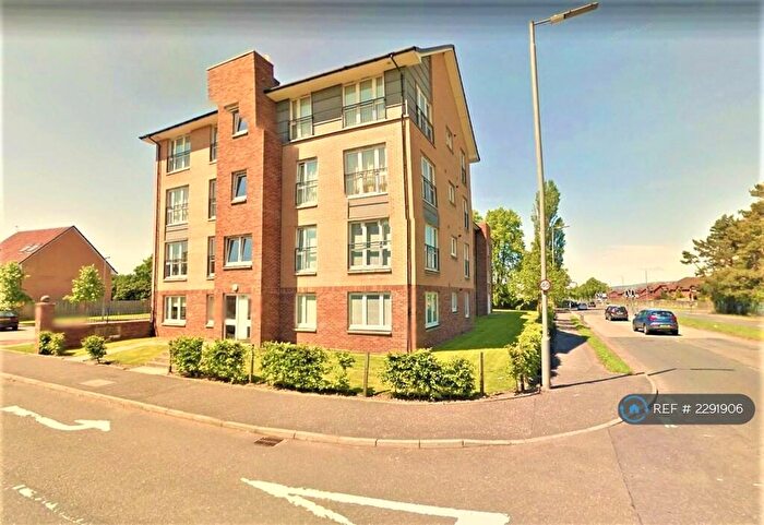 2 Bedroom Flat To Rent In Torridon Drive, Renfrew, PA4