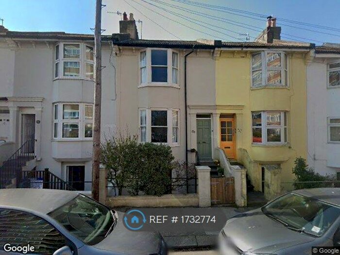 3 Bedroom Terraced House To Rent In Clarendon Road, Hove, BN3