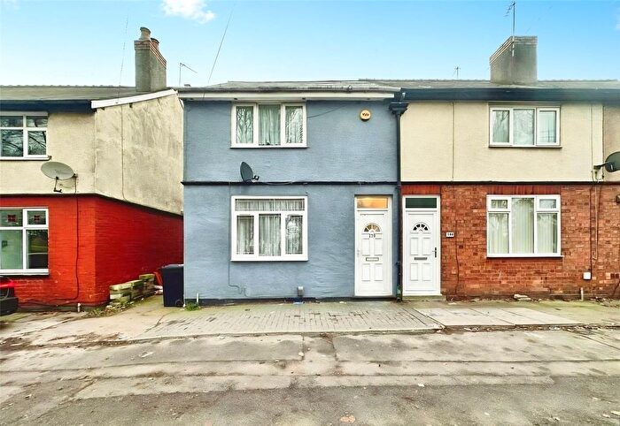 3 Bedroom End Terrace House To Rent In Wolverhampton Street, Wednesbury, West Midlands, WS10