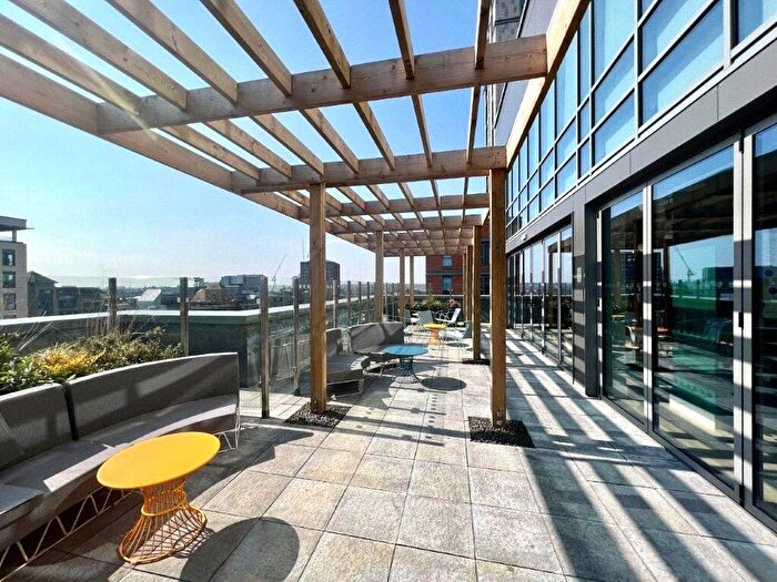 2 Bedroom Apartment To Rent In Thames Quarter, Napier Road, Reading, RG1