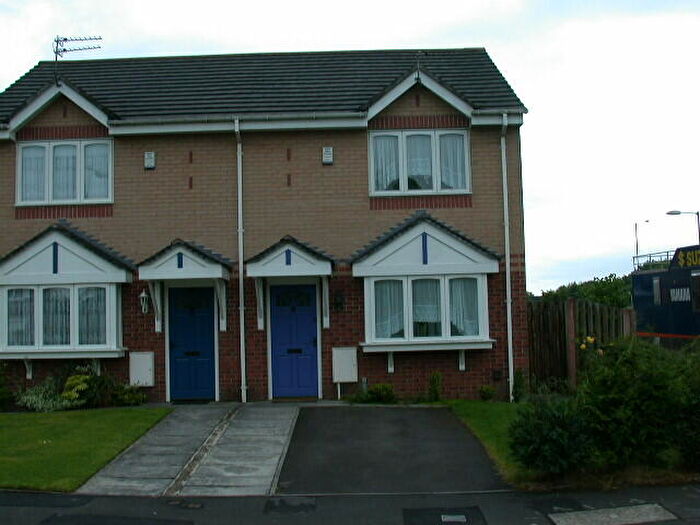2 Bedroom Mews To Rent In A Peterswood Close, Manchester, Greater Manchester, M22