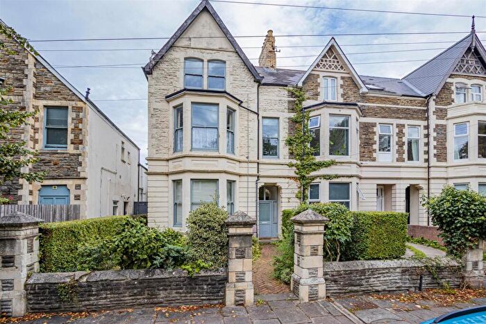 2 Bedroom Apartment To Rent In Oakfield Street, Roath, CF24