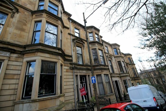 2 Bedroom Flat To Rent In Bowmont Gardens, Glasgow, G12