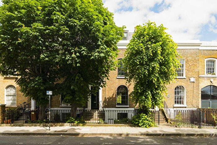 4 Bedroom Terraced House To Rent In Shrubland Road, Broadway Market, E8