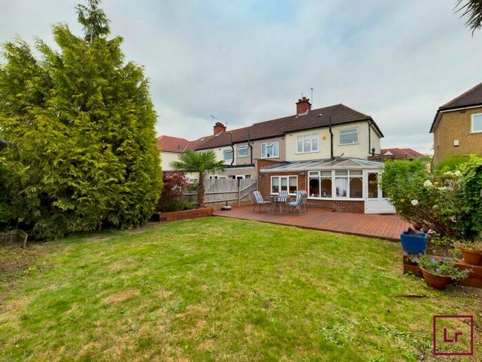 3 Bedroom End Of Terrace House To Rent In Brixham Crescent, Ruislip, HA4