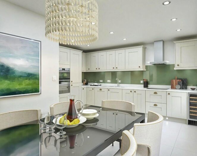 4 Bedroom Semi-Detached House For Sale In Hatfield Lane, Armthorpe, Doncaster, DN3