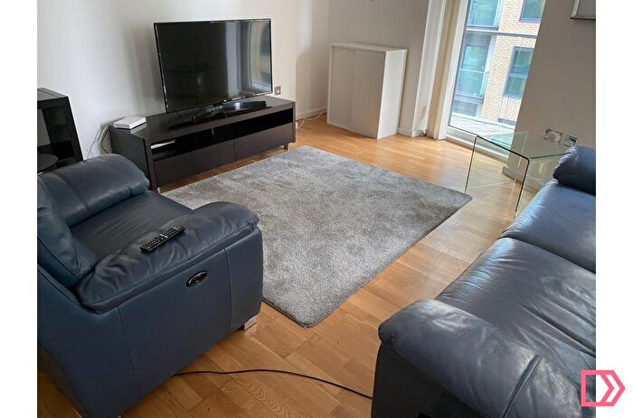 2 Bedroom Flat To Rent In Ability Place, Millharbour, London, E14