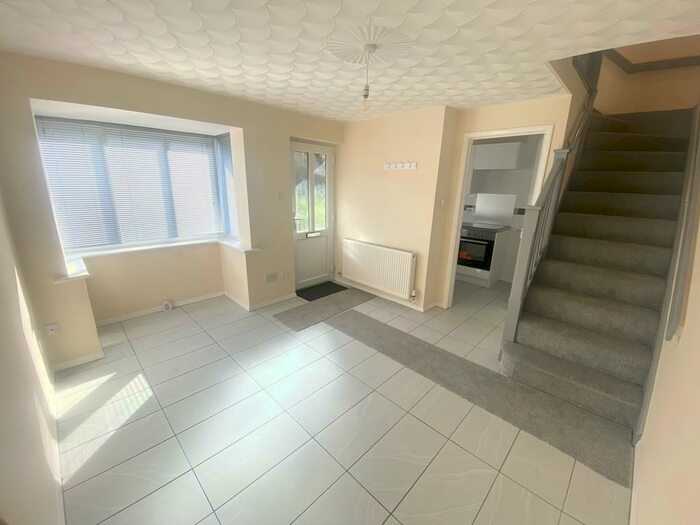 1 Bedroom Terraced House To Rent In Dryden Close, Fareham, PO16