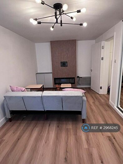 1 Bedroom Flat To Rent In Hornsey Lane, London, N6