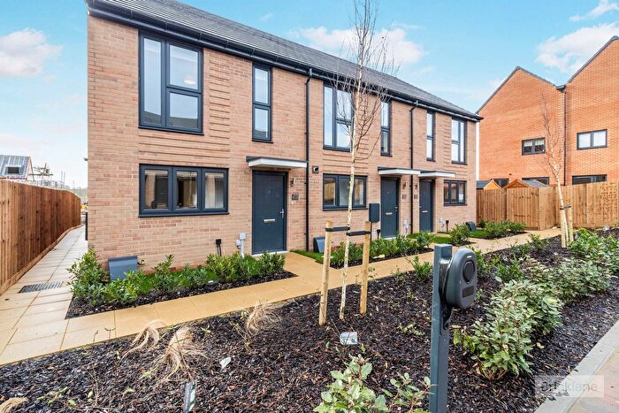 2 Bedroom Property To Rent In Joyce Lane, Milton Keynes, MK4