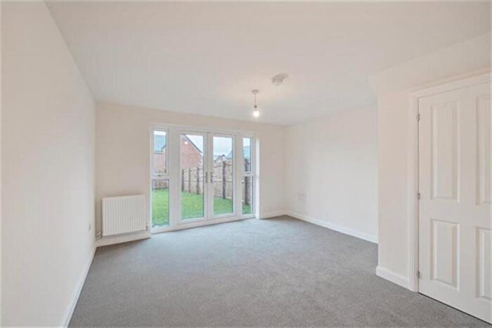 3 Bedroom End Of Terrace House To Rent In Bedroom End Of Terrace House In Daisy Lane, Throckley, NE15
