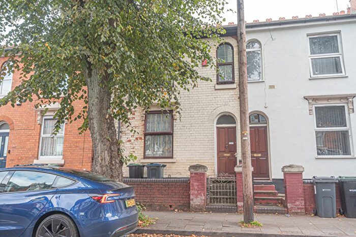 3 Bedroom Terraced House For Sale In Albert Road, Handsworth, Birmingham, B21