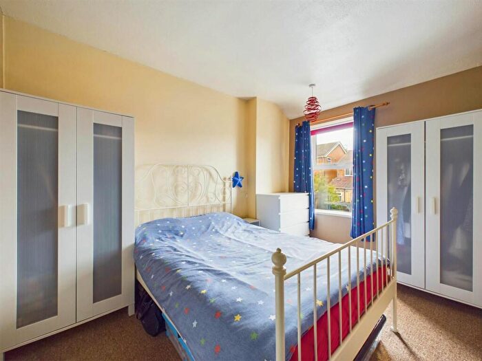 3 Bedroom Detached House For Sale In Forester Grove, Carlton, Nottingham, NG4