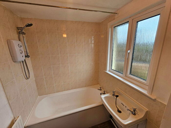 2 Bedroom Detached Bungalow To Rent In Felton Common, Felton, BS40