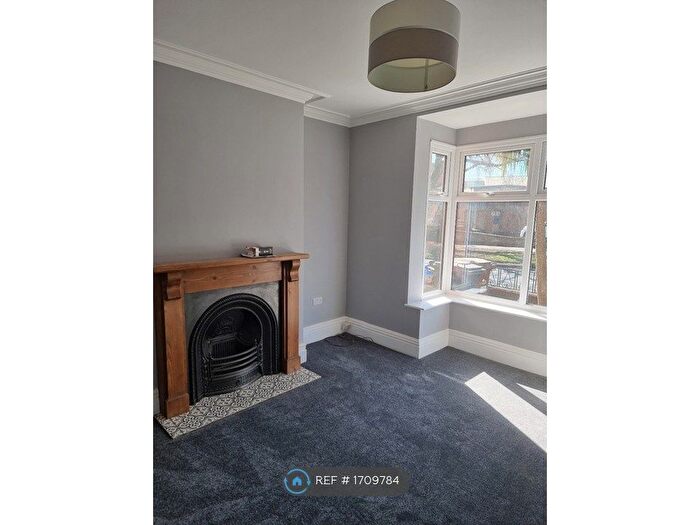 3 Bedroom Terraced House To Rent In Belvedere Road, Burton-On-Trent, DE13