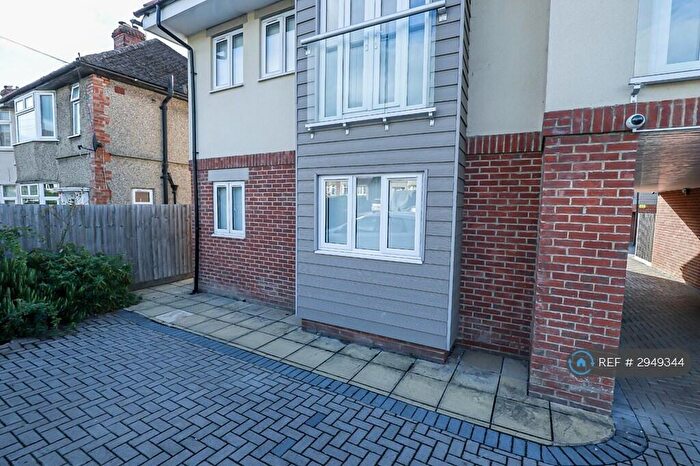 3 Bedroom Flat To Rent In Marston Road, Oxford, OX3