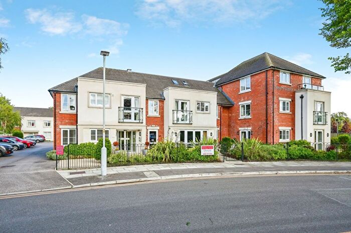 1 Bedroom Flat For Sale In Lonsdale Road, Formby, Liverpool, Merseyside, L37