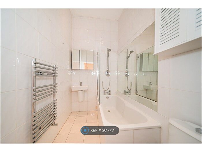 1 Bedroom Flat To Rent In Rosary Gardens, London, SW7
