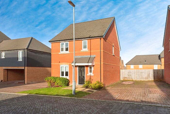 3 Bedroom Detached House For Sale In Cromwell Way, Royston, SG8