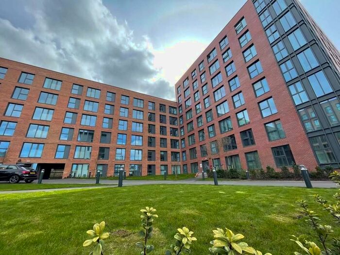 2 Bedroom Apartment To Rent In Axium Building, Windmill Street, B1