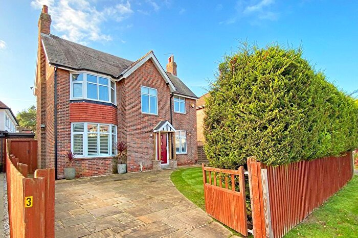 4 Bedroom Property For Sale In St. Catherines Road, Harrogate, HG2