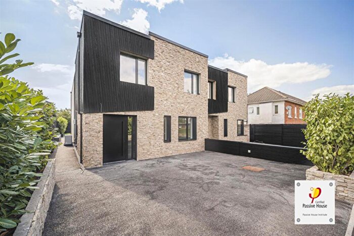 4 Bedroom Semi-Detached House For Sale In Ty Cynnes, Brynawelon Road, Cyncoed, CF23