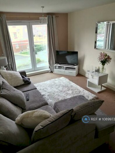 2 Bedroom Flat To Rent In Leatham Avenue, Rotherham, S61