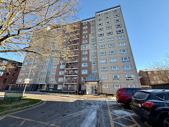 2 Bedroom Flat To Rent In Rivermead House, Bath Street, Derby, Derbyshire, DE1