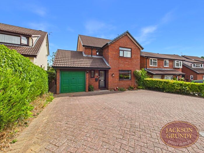 4 Bedroom Detached House For Sale In New Hall, Stefen Hill, NN11