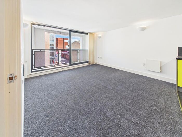 2 Bedroom Flat To Rent In Block, Epworth Street, Liverpool, L6