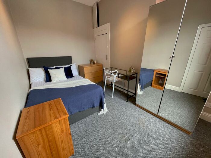 3 Bedroom Terraced House To Rent In Taunton Street, L15