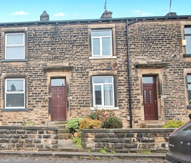 2 Bedroom Terraced House For Sale In Woodbine Terrace, Bradford, BD10