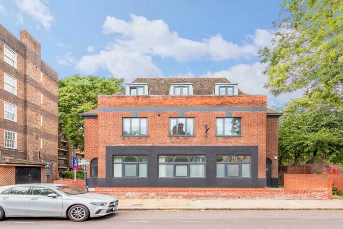 2 Bedroom Flat To Rent In Vauxhall Street, Vauxhall, London, SE11