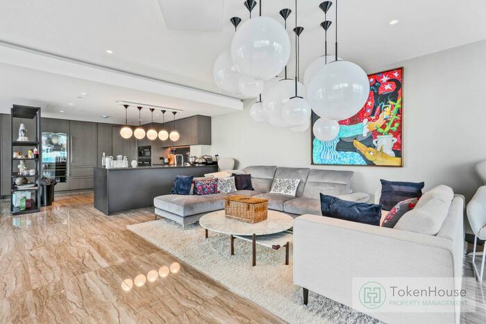 3 Bedroom Flat To Rent In Blackfriars Road, London, SE1