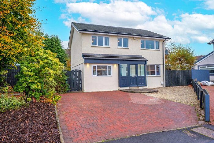 4 Bedroom Detached House For Sale In Strathord Place, Moodiesburn, Glasgow, G69