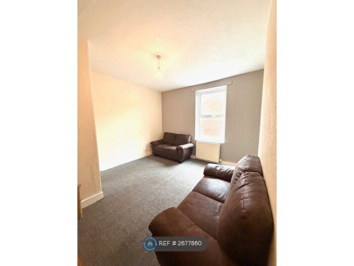 2 Bedroom Flat To Rent In Egerton Court, Barrow-In-Furness, LA14