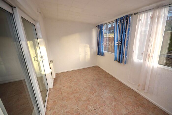 3 Bedroom Terraced House For Sale In The Ridgeway, South Shields, NE34