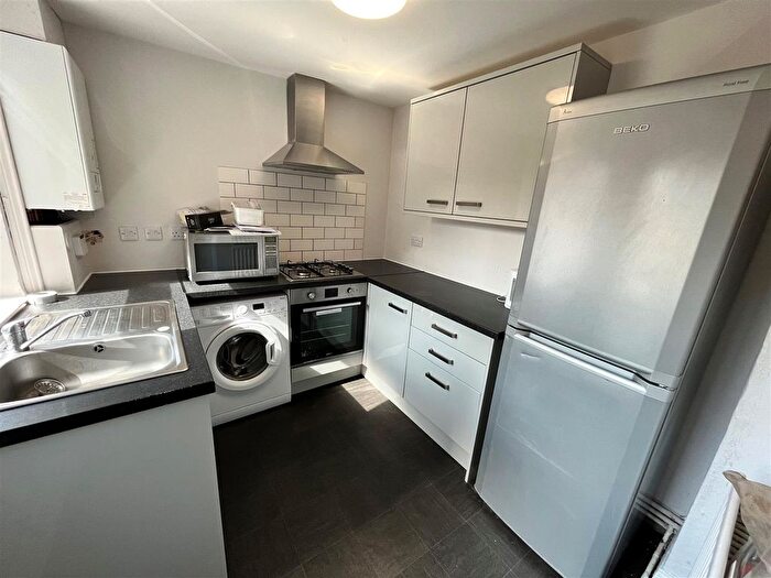 5 Bedroom Terraced House To Rent In Sixth Avenue, Heaton, NE6