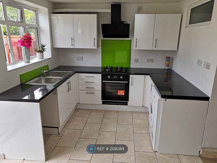 4 Bedroom Terraced House To Rent In Whitton Avenue East, Greenford, UB6