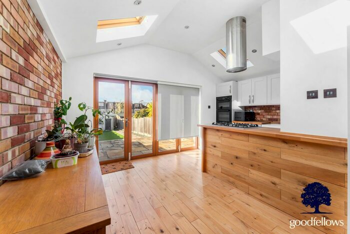 3 Bedroom Terraced House To Rent In Churston Drive, Morden, SM4