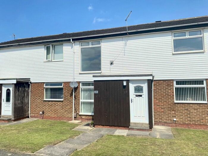 2 Bedroom Flat To Rent In Sunningdale Walk, Eaglescliffe, Stockton-On-Tees TS16