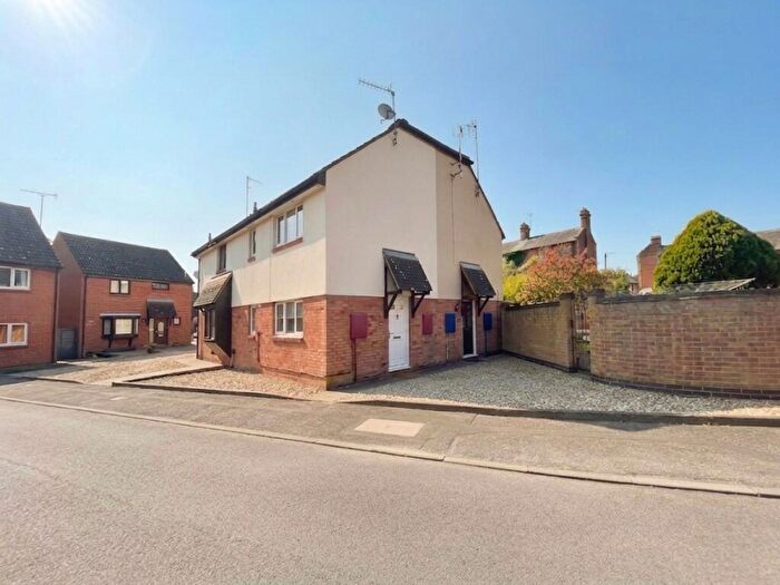 1 Bedroom House To Rent In Normansfield, Great Dunmow, Essex, CM6