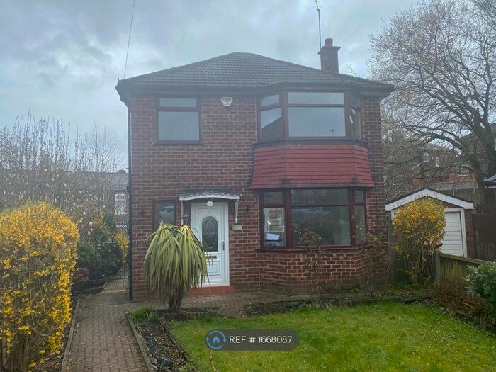 3 Bedroom Detached House To Rent In Malvern Drive, Swinton, Manchester, M27