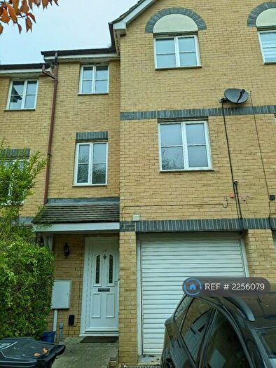 3 Bedroom Terraced House To Rent In Bertram Close, New Bradwell, Milton Keynes, MK13