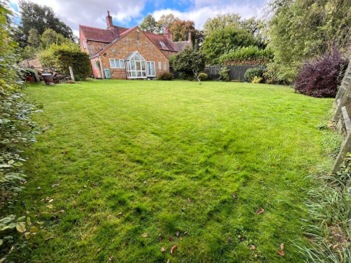 Land For Sale In Banbury Road, Chacombe, OX17