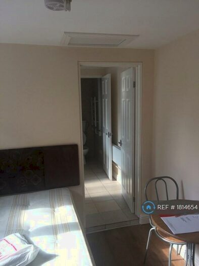 Studio To Rent In Ash Tree Road, Birmingham, B30
