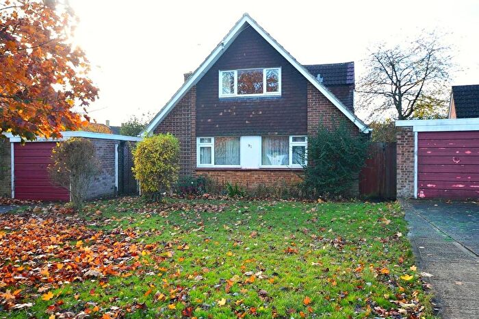 4 Bedroom Detached House To Rent In Farnham Lane, Slough, SL2