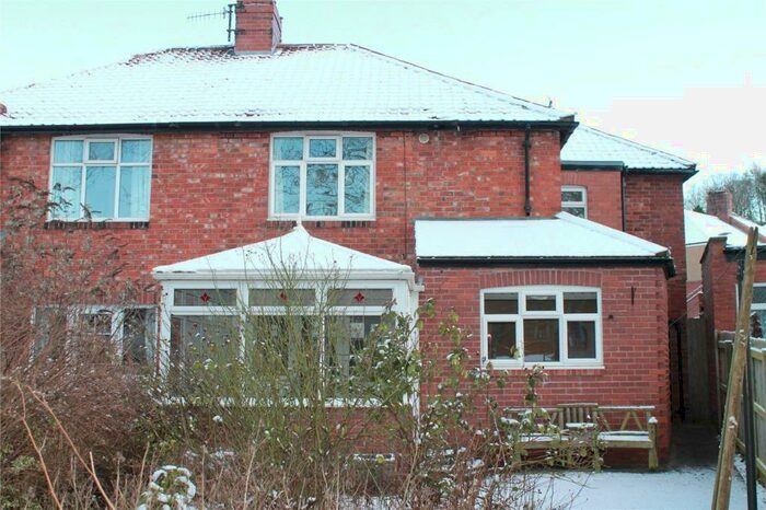 4 Bedroom Semi-Detached House To Rent In Bywell Avenue, Hexham, Northumberland, NE46