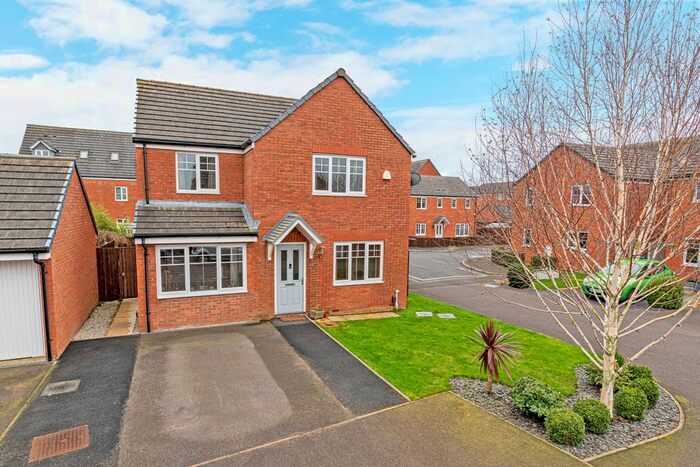 4 Bedroom Detached House To Rent In Grindleford Place, Warrington, Cheshire, WA1