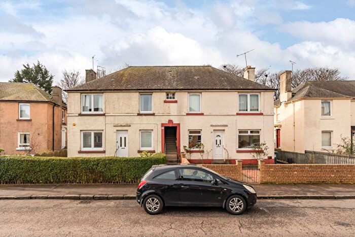 2 Bedroom Flat For Sale In Whitson Walk, Edinburgh, EH11